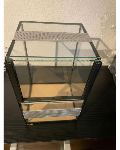 Falltür Terrarium Glas
